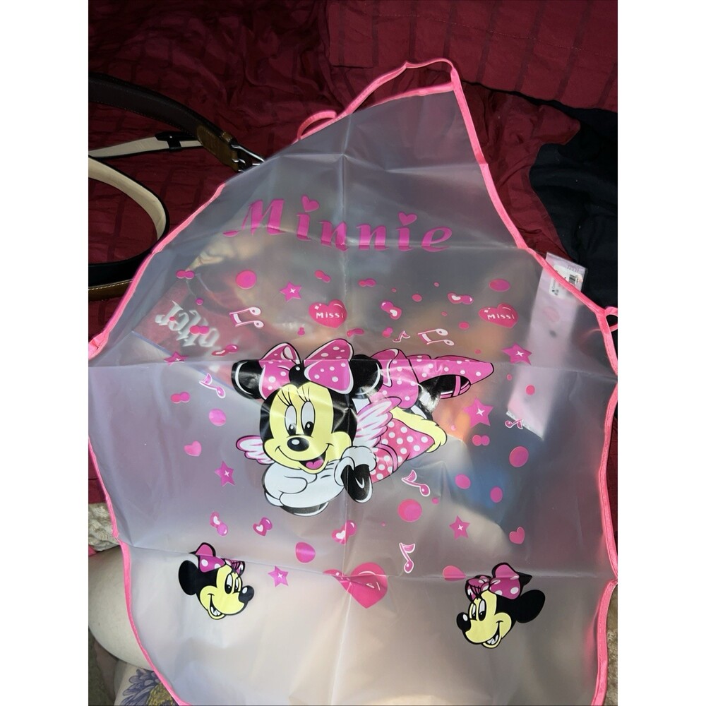 NEW Toddlers Minnie Mouse Water Resistant Painting Bib